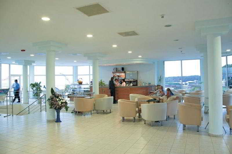 Dolphin Marina Otel Varna Dış mekan fotoğraf
